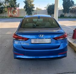 هیۆندای ئەلەنترا